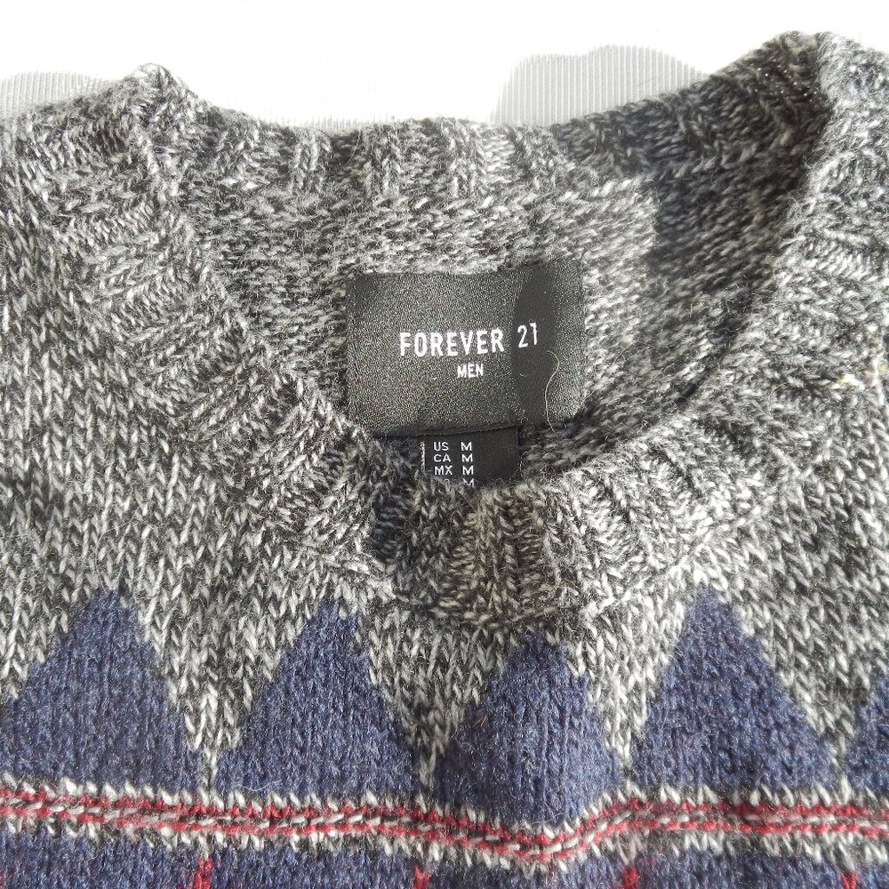 Forever 21 Men's sweater  Sz M
